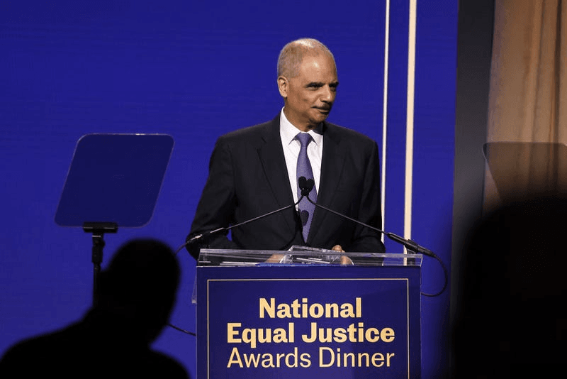 Featured image for “WCCO: Former U.S. Attorney General Eric Holder speaking at Minnesota Association of Black Lawyers gala”